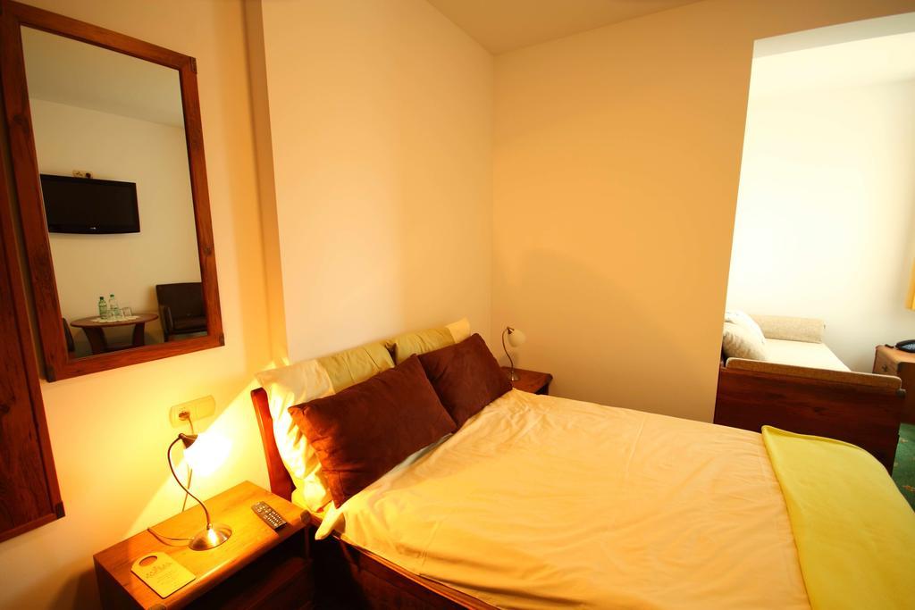 Klif Spa Jaroslawiec Luaran gambar